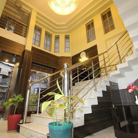 Hotel O Blue Diamond Benares Buitenkant foto