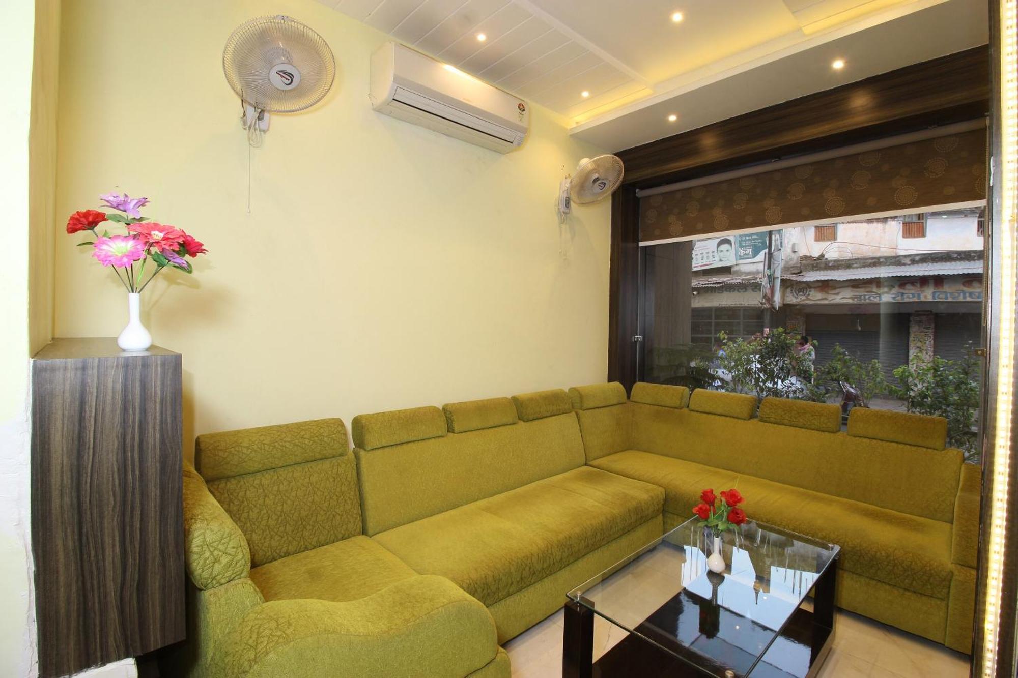 Hotel O Blue Diamond Benares Buitenkant foto