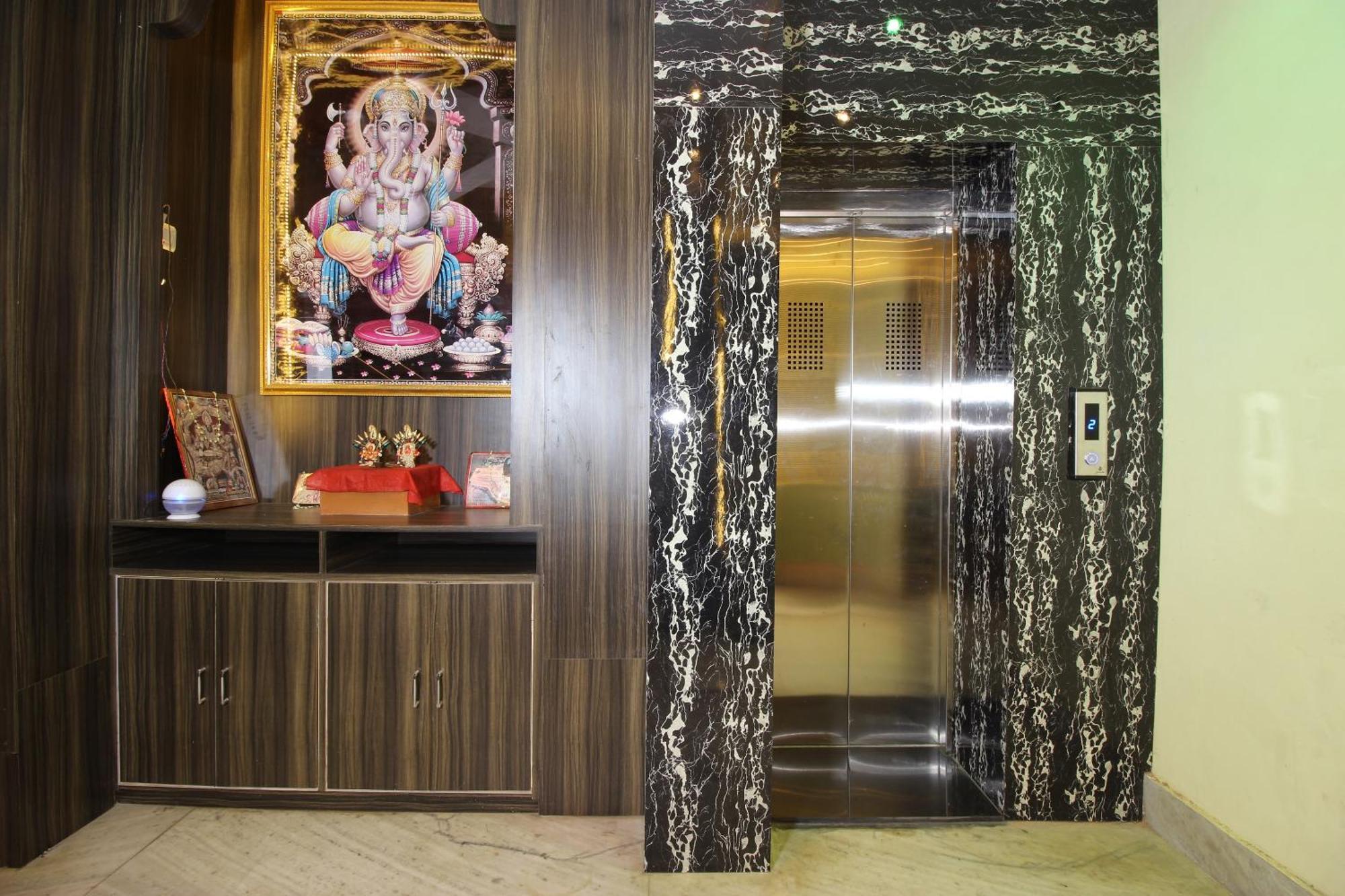 Hotel O Blue Diamond Benares Buitenkant foto