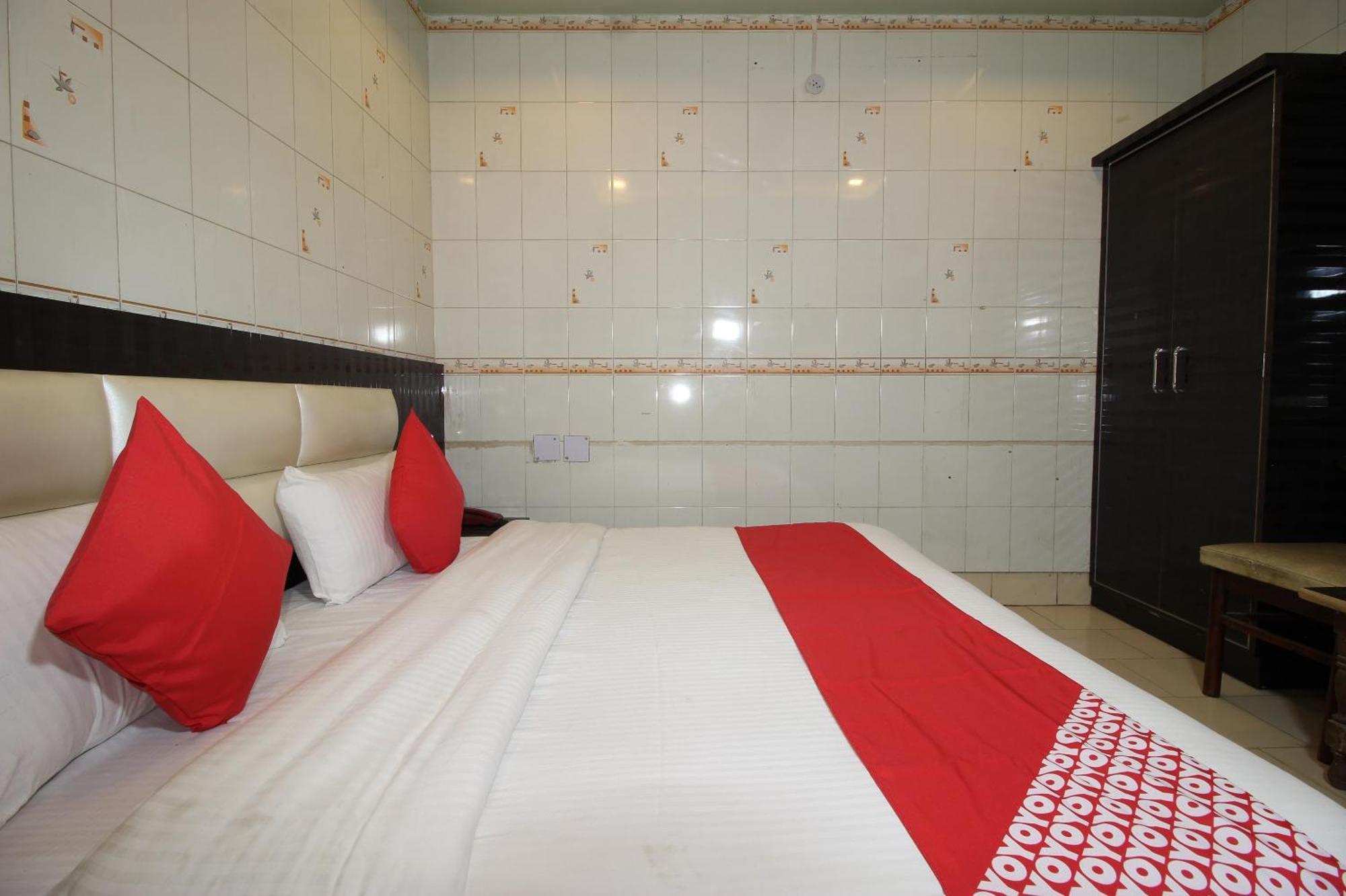 Hotel O Blue Diamond Benares Buitenkant foto