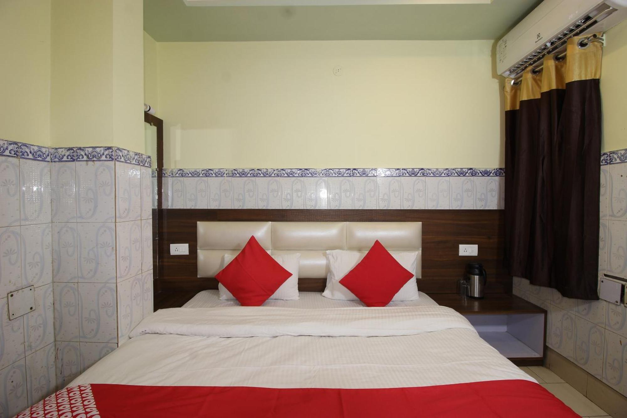 Hotel O Blue Diamond Benares Buitenkant foto