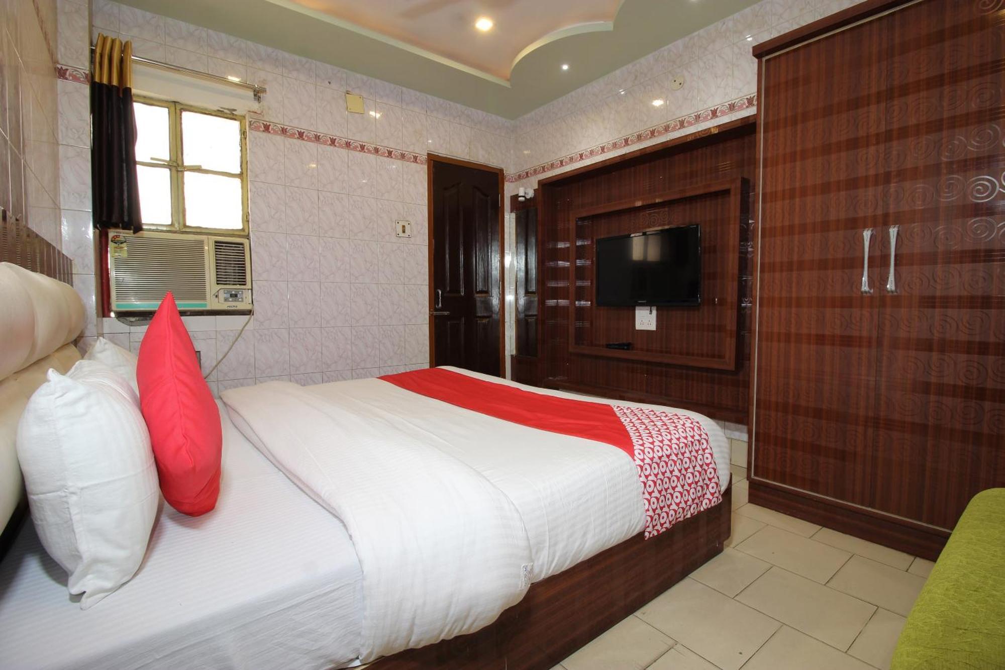 Hotel O Blue Diamond Benares Buitenkant foto