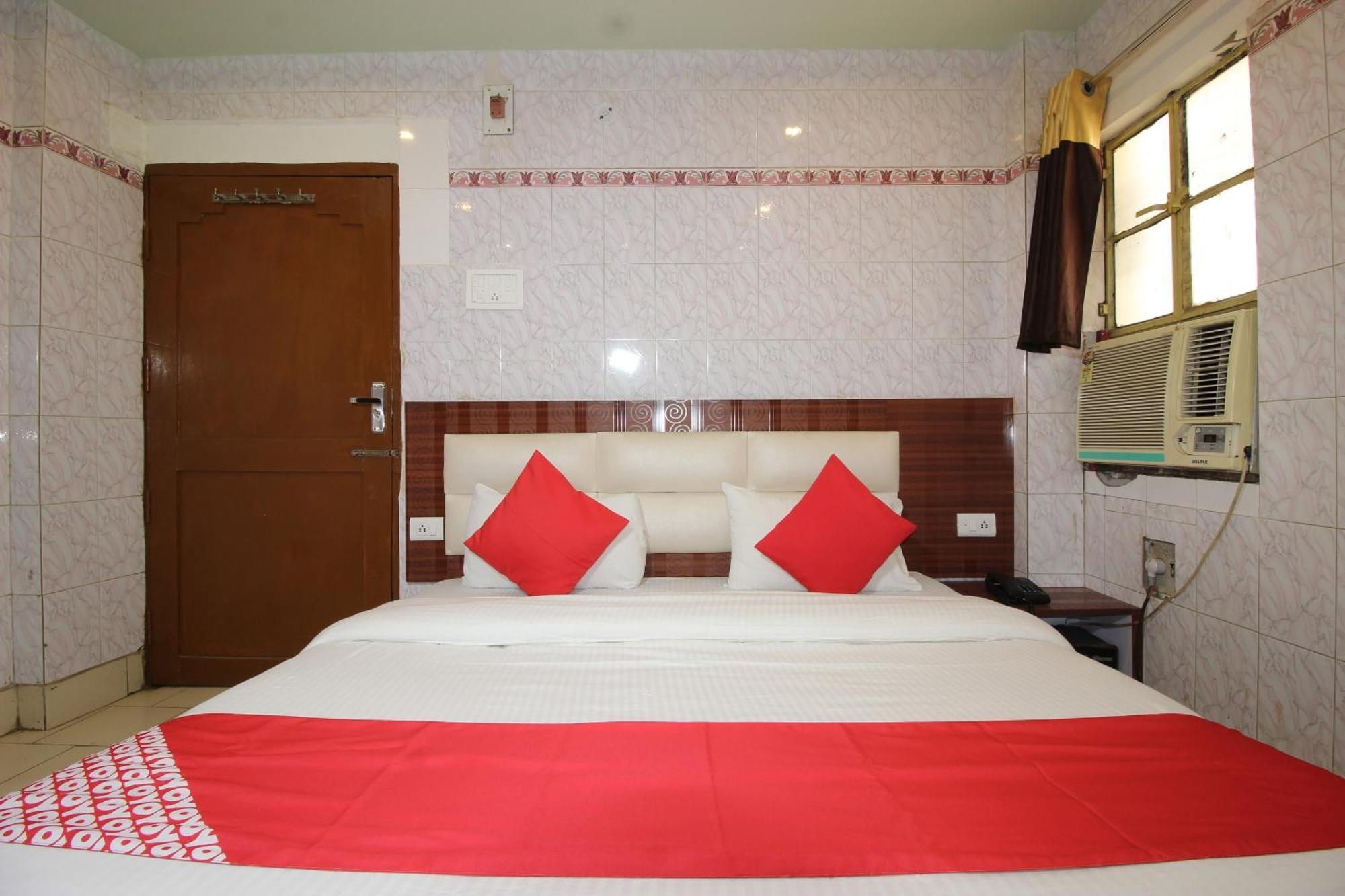 Hotel O Blue Diamond Benares Buitenkant foto